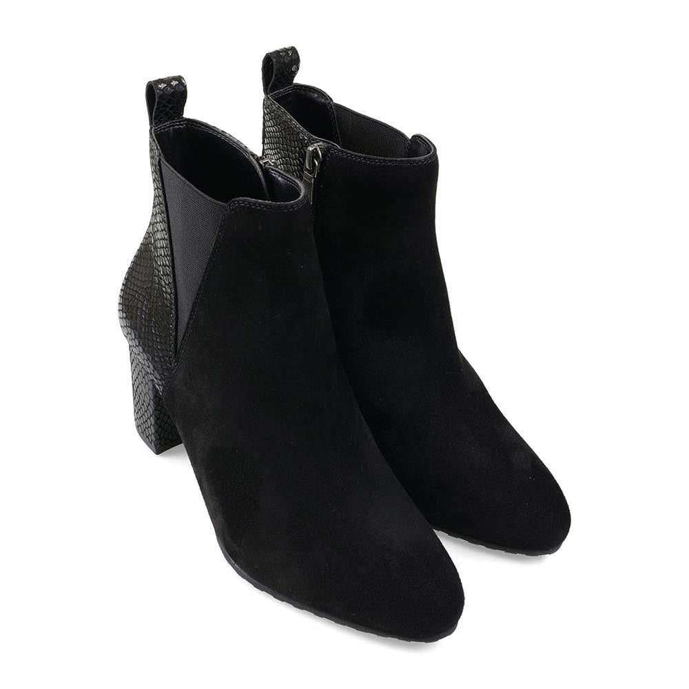 Contemporary Comfort Boots EE Fit ARABELLA - Black Combi Van-Dal Shoes