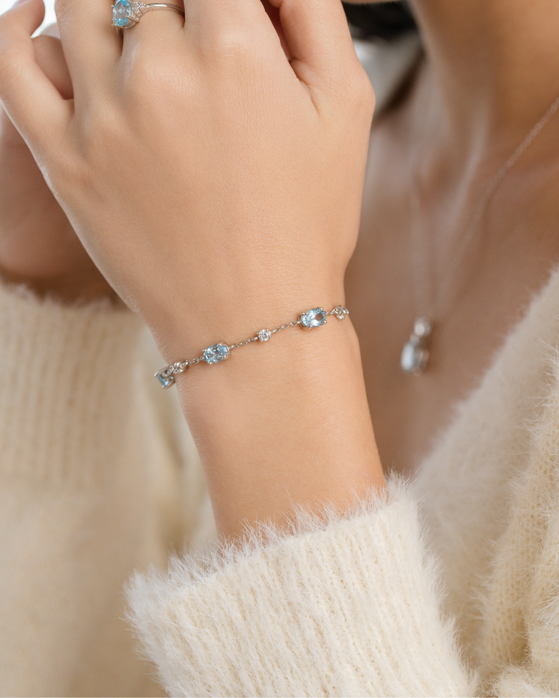 Mini Set 2 - Blue Topaz Jewellery Set in Sterling Silver Vianne Jewellery