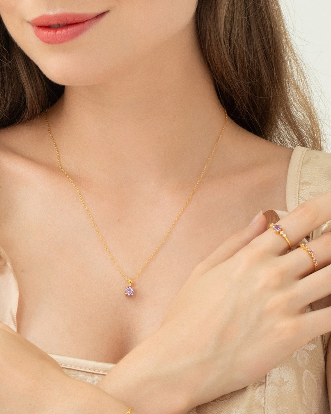 Lavender Amethyst Solitaire Pendant Necklace in 18k Gold Vermeil Vianne Jewellery