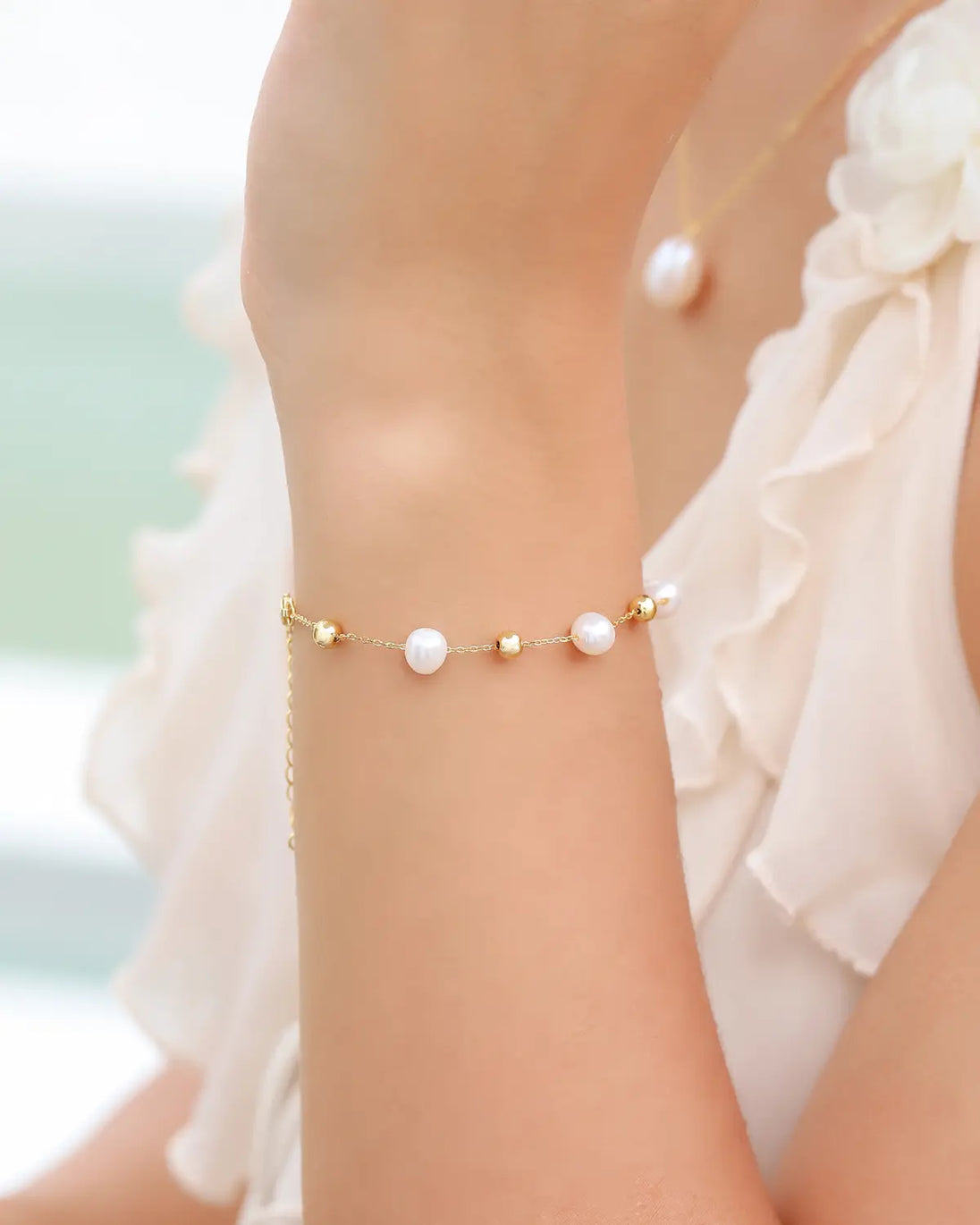 Pearl Bracelet | 18k Gold Vermeil | Natural Freshwater Pearls Vianne Jewellery