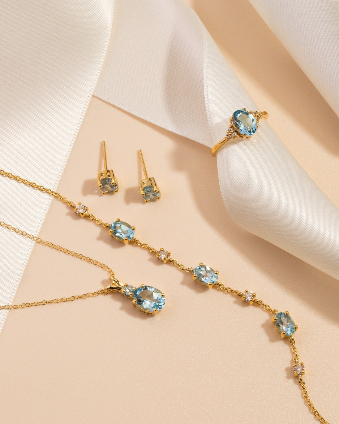 Mini Set 1  - Blue Topaz Jewellery Set in 18k Gold Vermeil Vianne Jewellery