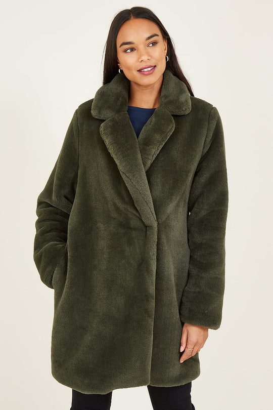 Yumi Green Faux Fur Coat Yumi