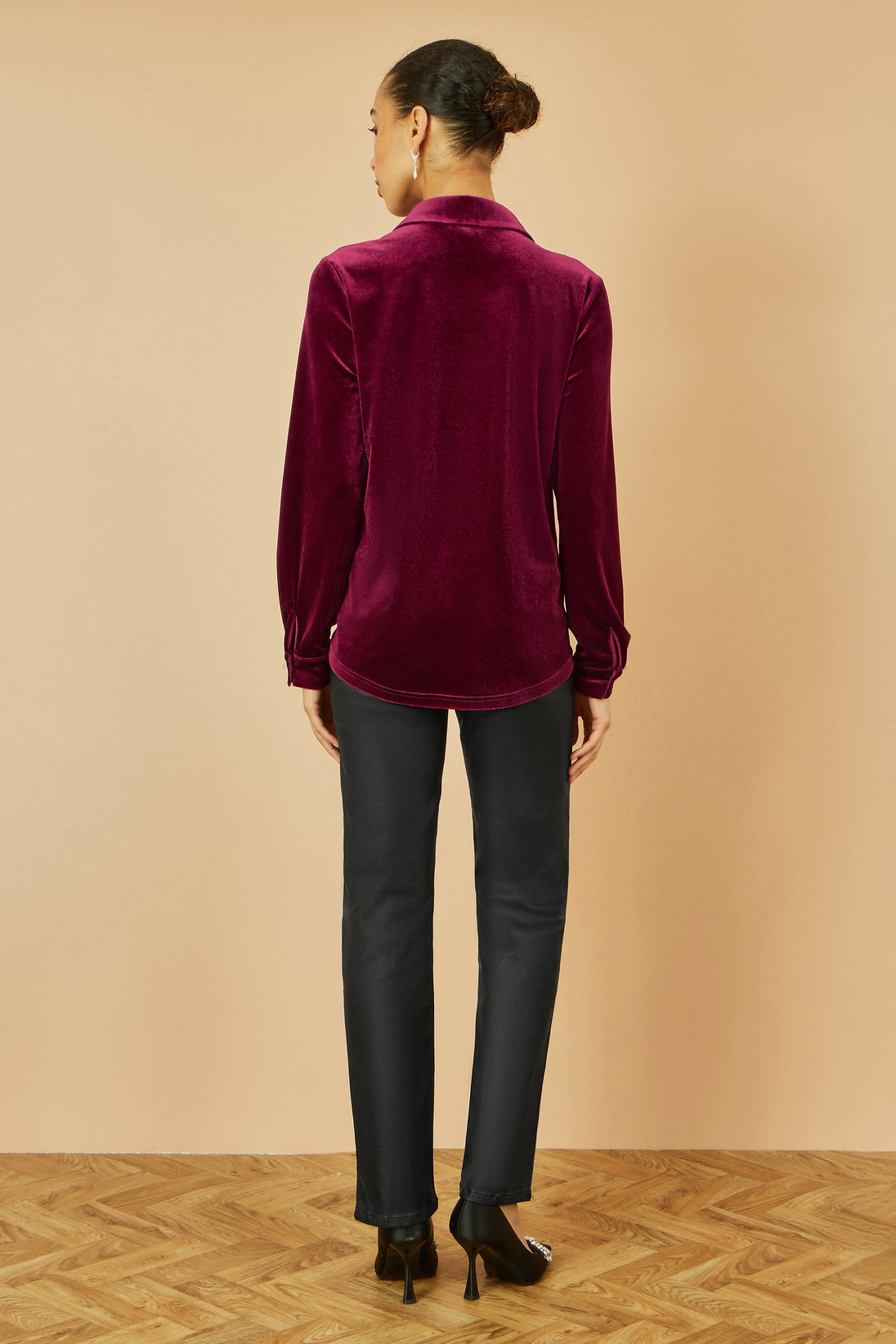 Yumi Burgundy Velvet Relaxed Fit Shirt - Ezeyor