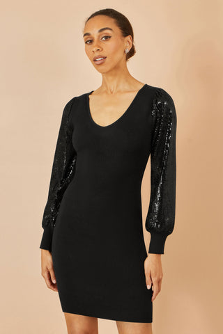 Black Knitted Fitted Dress With Sequin Sleeves - Ezeyor