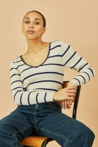 Yumi White Metallic Stripe Knitted Ribbed Top - Ezeyor