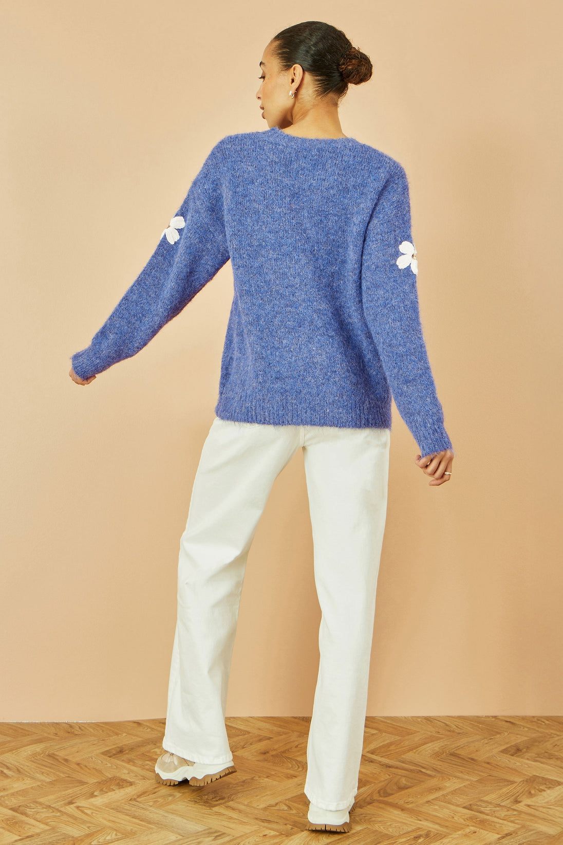 Blue Relaxed Jumper With Crochet Flowers - Ezeyor