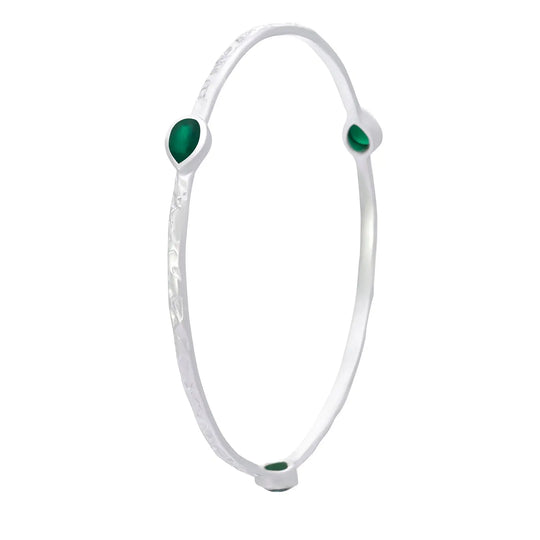Simi Three Stone Stacking Bangle in sterling silver with green onyx teardrop gemstones, 70mm diameter, handcrafted jewelry.