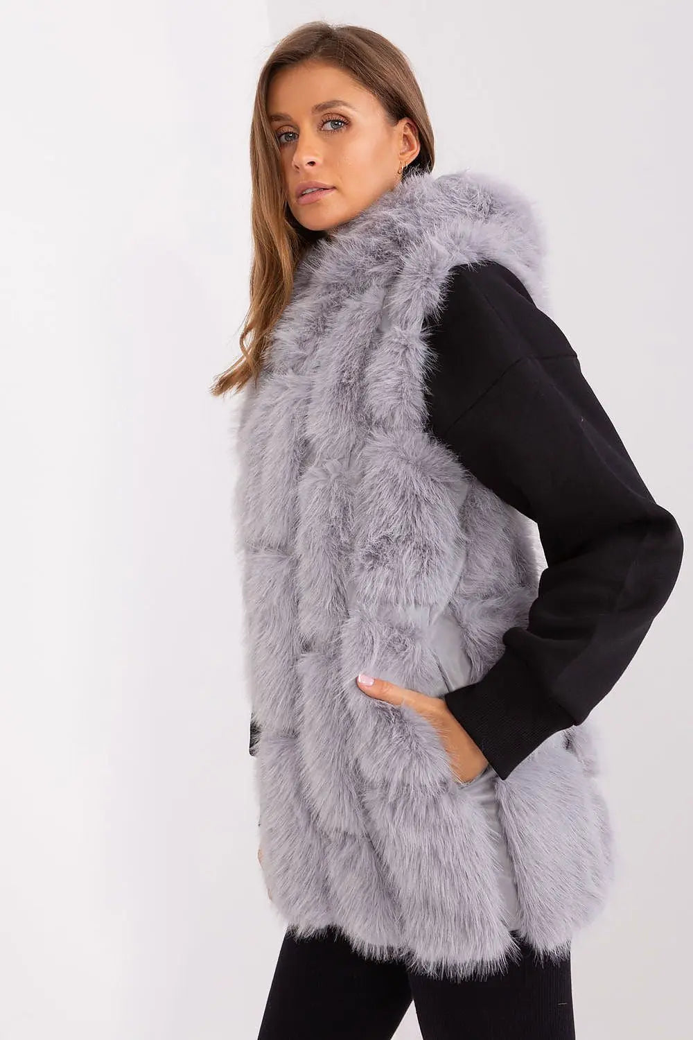 Elegant women's hooded faux fur vest in light gray with pockets and zipper closure