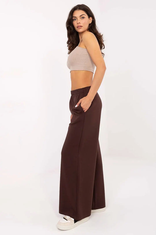  Tracksuit trousers model 218432 Italy Moda 