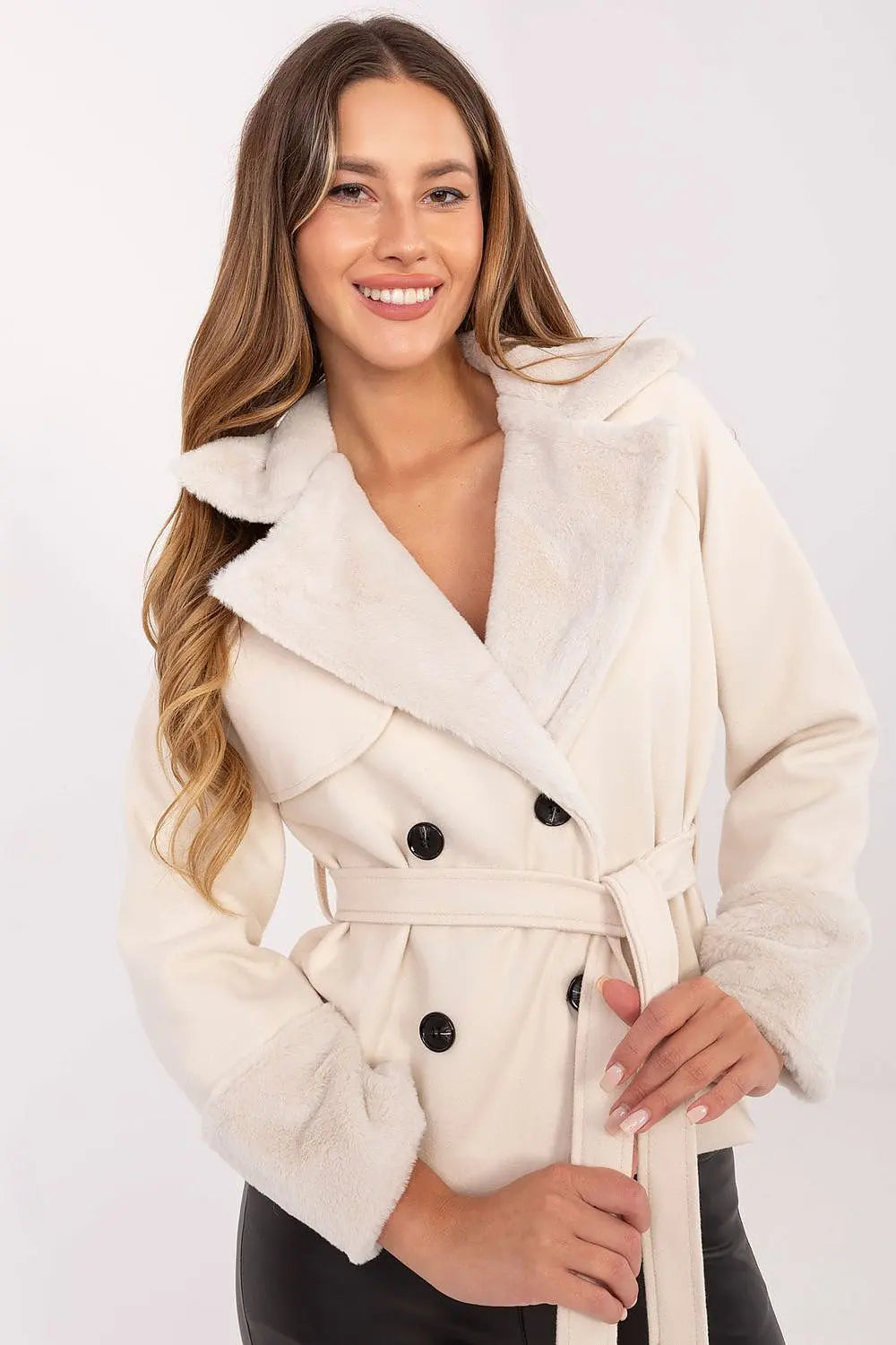 Elegant short women's coat with fur trim and belt, double-breasted, stylish autumn winter outerwear