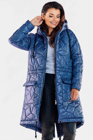 Women’s long quilted hooded jacket in navy blue with drawstring waist and zippered front, knee-length and fully lined polyester design