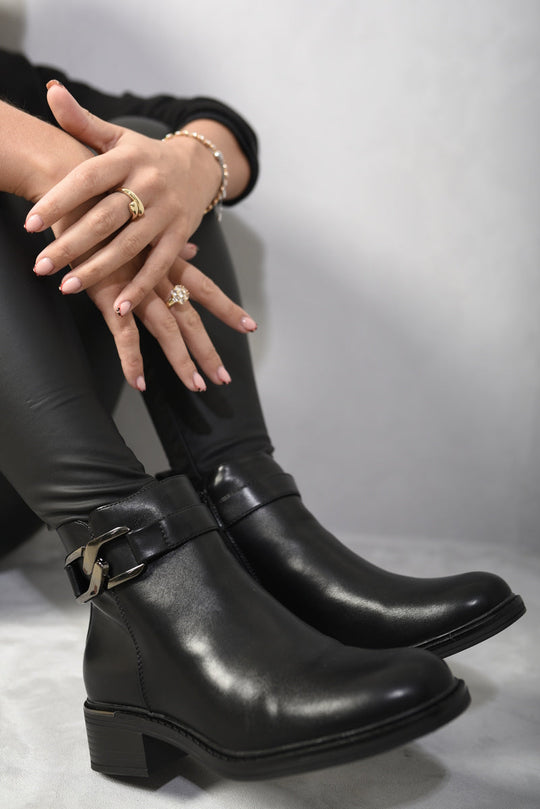 Buckle Side Zipper Closure Ankle Boots Kenike