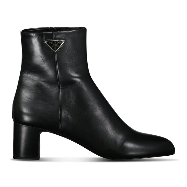 Prada Trochetti Black Leather Boots Boinclo